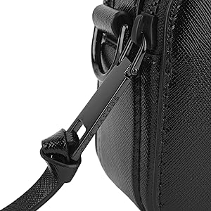 マークジェイコブス スナップショット クロコエンボス ブラック MARC JACOBS（マークジェイコブス）の「THE SNAPSHOT CROC